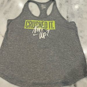 The Nike Tee Athletic Cut dri-Fit women’s XL